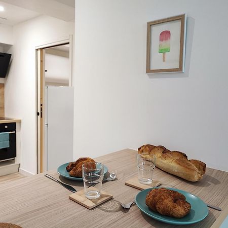 Appartamento Jardin Entre Cite Et Bastide Carcassonne Esterno foto